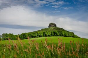 Wanderer Nebelmeer elbsandgebirge 450